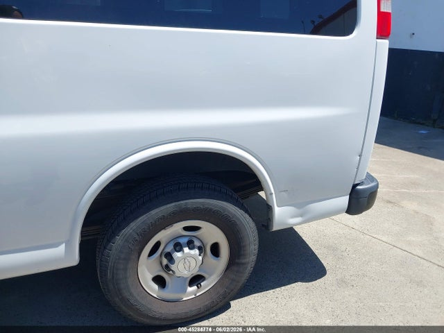 Chevrolet Express 3500 Ls 2018 1GAZGNFG7J1275597 Image 6