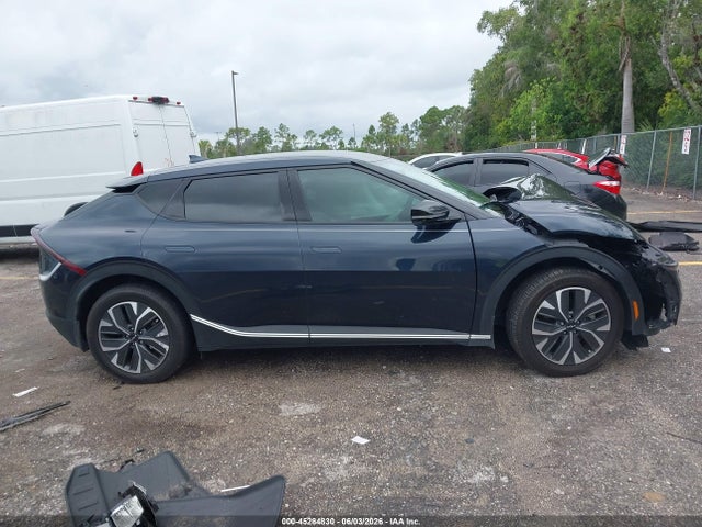 KIA Ev6 Light Long Range 2024 KNDC3DLC8R5175582 Image 13