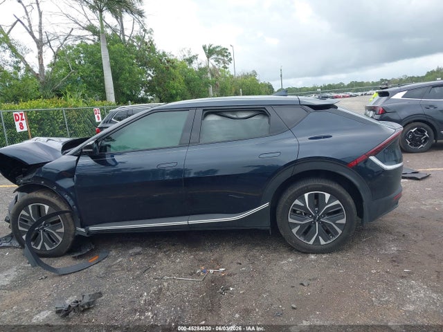 KIA Ev6 Light Long Range 2024 KNDC3DLC8R5175582 Image 14