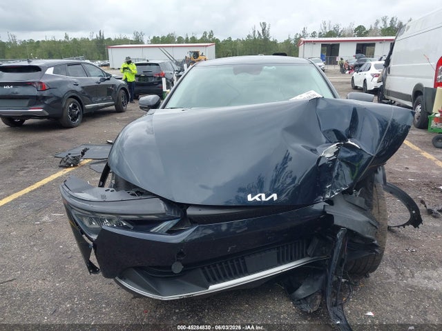 KIA Ev6 Light Long Range 2024 KNDC3DLC8R5175582 Image 6