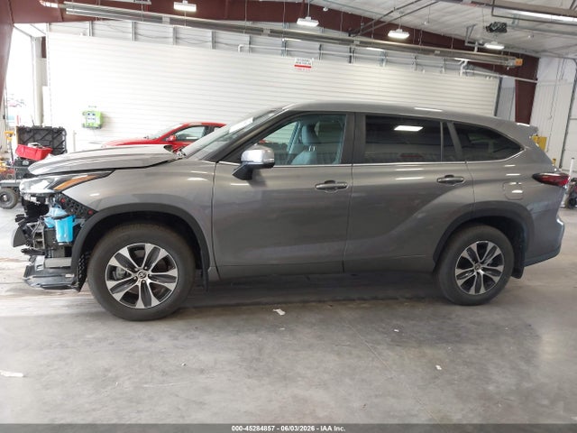 Toyota Highlander Xle 2025 5TDKDRBH3SS593602 Image 15