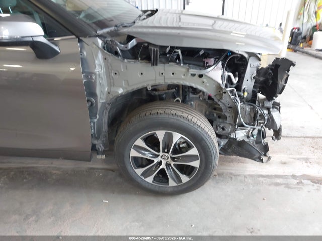 Toyota Highlander Xle 2025 5TDKDRBH3SS593602 Image 18