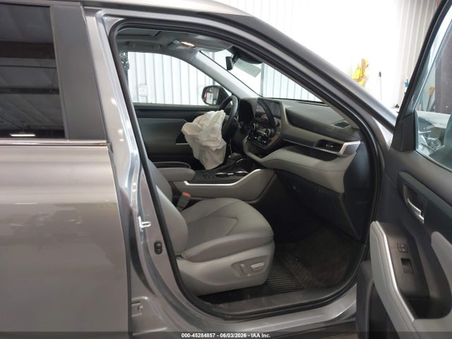 Toyota Highlander Xle 2025 5TDKDRBH3SS593602 Image 5