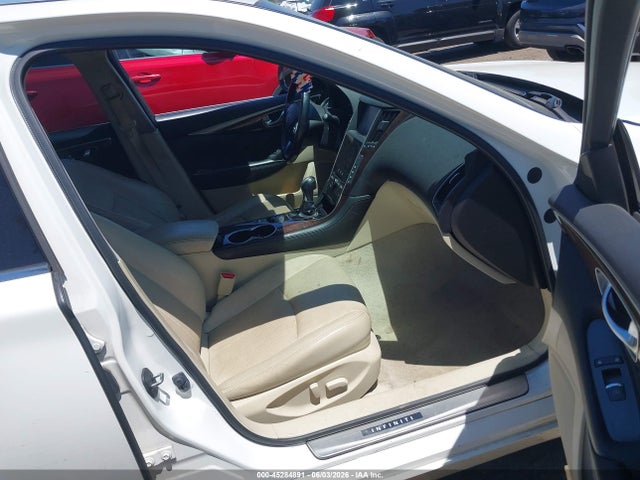 45284891 :رقم المزاد ، JN1BV7AR7EM702772 vin ، 2014 Infiniti Q50 Premium مزاد بيع