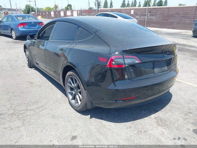 Tesla Model 3 Long Range Dual Motor All-wheel Drive 2022 5YJ3E1EB5NF277072 Image 3