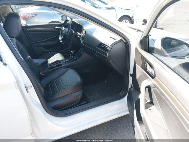 3VWG57BU6KM012031 Volkswagen Jetta 1.4t Sel Premium