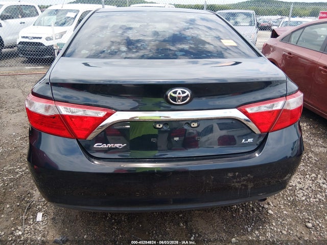 Продажа на аукционе авто 2017 Toyota Camry Le, vin: 4T1BF1FKXHU445853, номер лота: 45284924