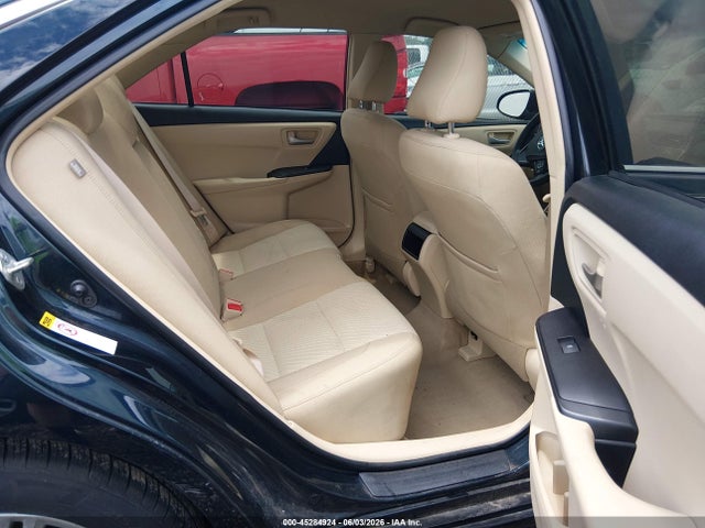 Продажа на аукционе авто 2017 Toyota Camry Le, vin: 4T1BF1FKXHU445853, номер лота: 45284924