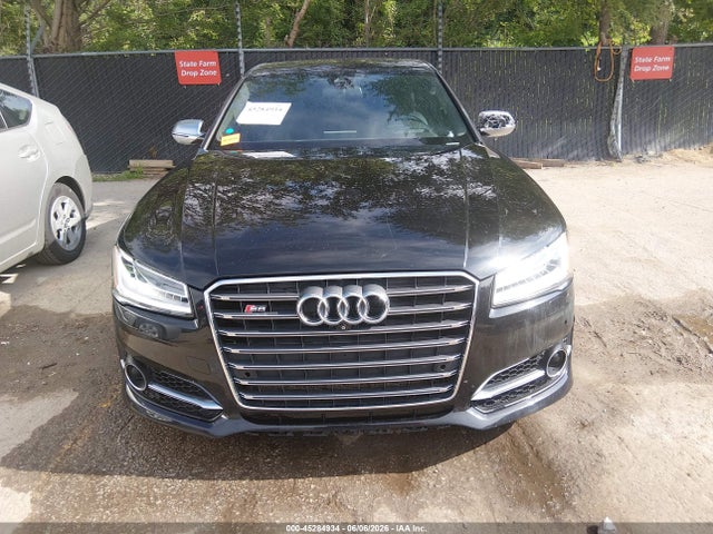 45284934 :رقم المزاد ، WAUJSAFD0GN009404 vin ، 2016 Audi S8 4.0t مزاد بيع