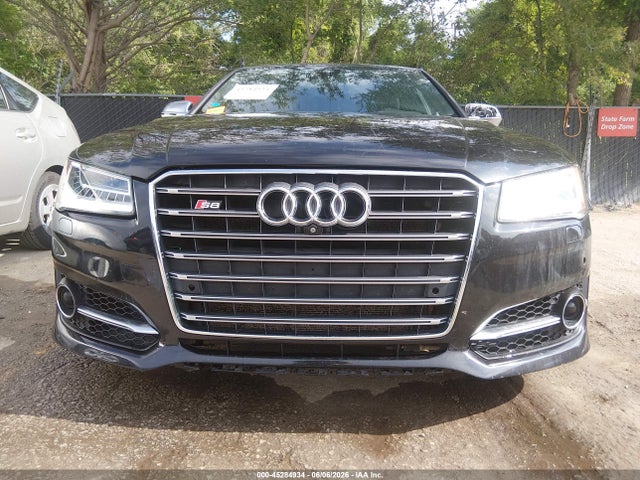 45284934 :رقم المزاد ، WAUJSAFD0GN009404 vin ، 2016 Audi S8 4.0t مزاد بيع