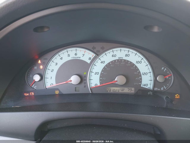 45284940 :رقم المزاد ، 4T1BF3EK8AU501453 vin ، 2010 Toyota Camry Se مزاد بيع
