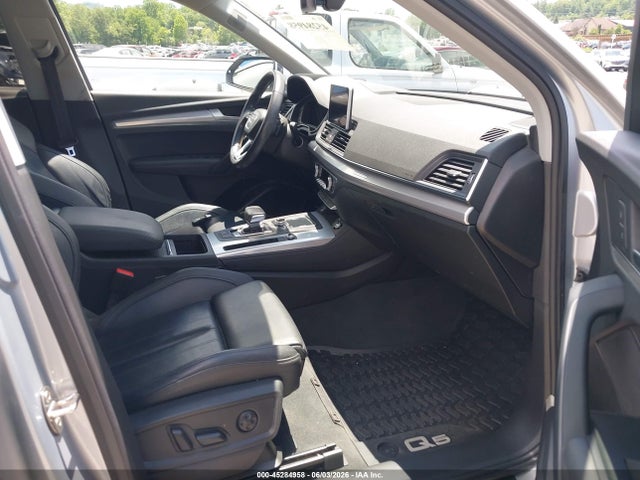 WA1CNAFY7K2127069 Audi Q5 45 Premium