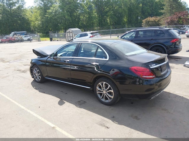2016 Mercedes-benz C 300 4matic მანქანა იყიდება აუქციონზე, vin: 55SWF4KBXGU103676, აუქციონის ნომერი: 45284984