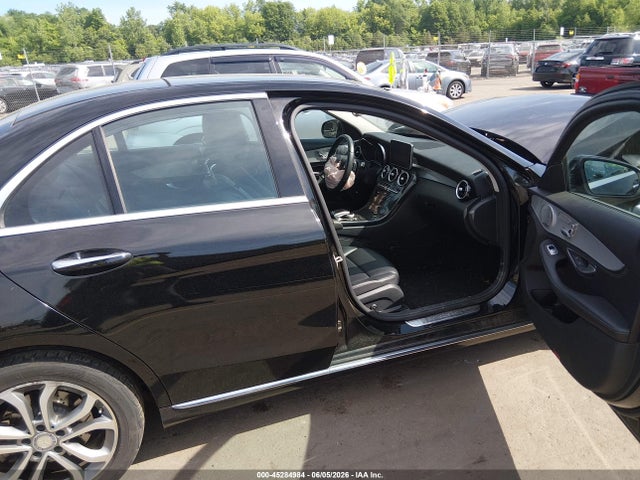 2016 Mercedes-benz C 300 4matic მანქანა იყიდება აუქციონზე, vin: 55SWF4KBXGU103676, აუქციონის ნომერი: 45284984