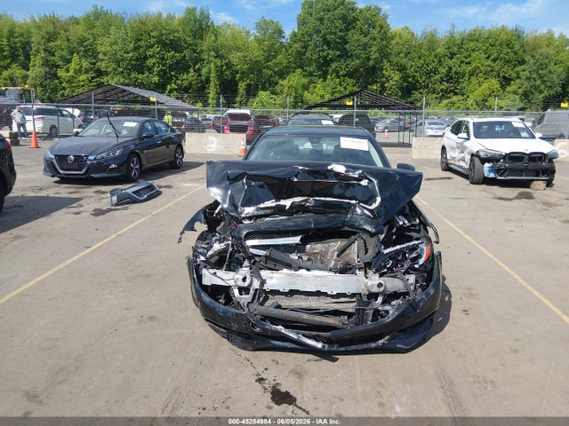 2016 Mercedes-benz C 300 4matic მანქანა იყიდება აუქციონზე, vin: 55SWF4KBXGU103676, აუქციონის ნომერი: 45284984