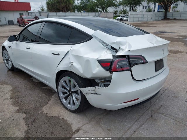Tesla Model 3 Long Range Dual Motor All-wheel Drive 2022 5YJ3E1EB7NF103763 Image 19