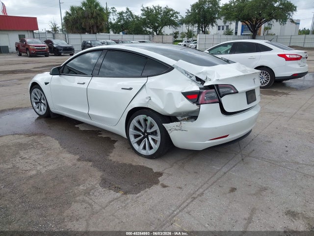 Tesla Model 3 Long Range Dual Motor All-wheel Drive 2022 5YJ3E1EB7NF103763 Image 3