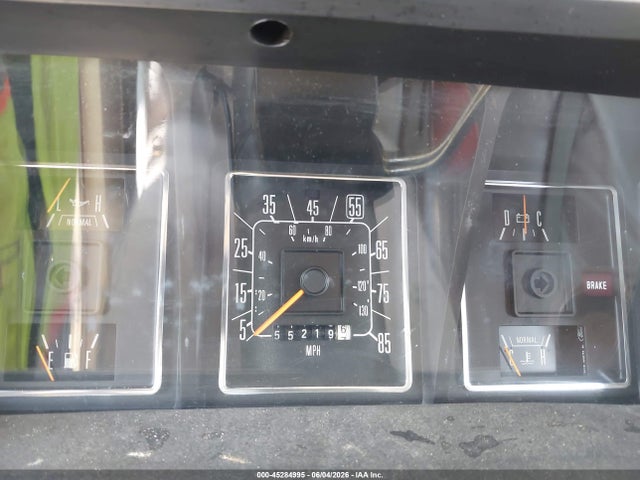 45284995 :رقم المزاد ، 1FDKE30L6HHB11618 vin ، 1987 Ford Econoline E350 Cutaway Van مزاد بيع