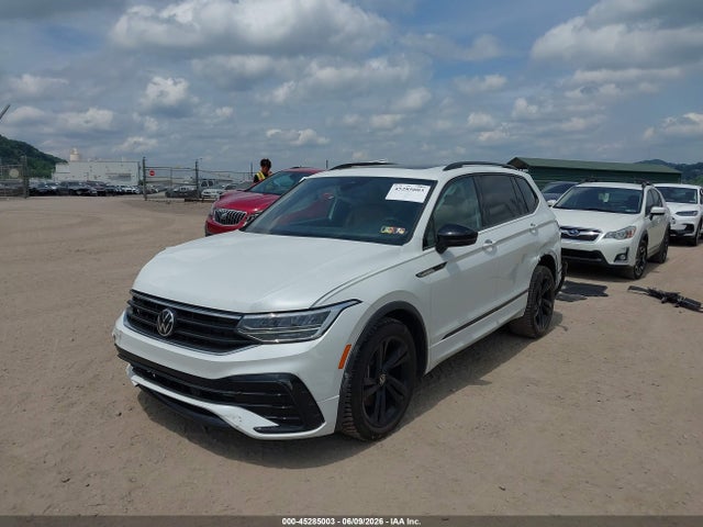 2023 Volkswagen Tiguan 2.0t Se R-line Black მანქანა იყიდება აუქციონზე, vin: 3VV8B7AX6PM092113, აუქციონის ნომერი: 45285003