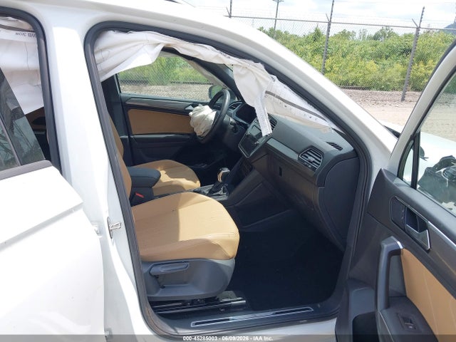 2023 Volkswagen Tiguan 2.0t Se R-line Black მანქანა იყიდება აუქციონზე, vin: 3VV8B7AX6PM092113, აუქციონის ნომერი: 45285003