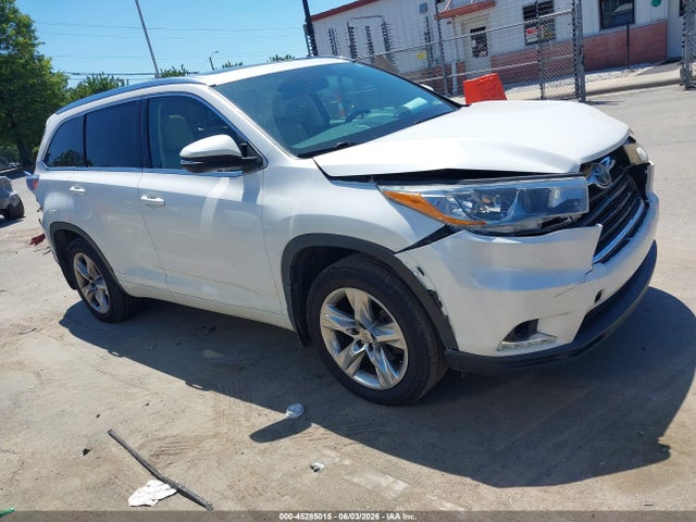 Продаж на аукціоні авто 2015 Toyota Highlander Limited Platinum V6, vin: 5TDDKRFH6FS129119, номер лоту: 45285015