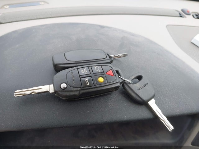 2007 Volvo S60 2.5t მანქანა იყიდება აუქციონზე, vin: YV1RS592872635348, აუქციონის ნომერი: 45285020