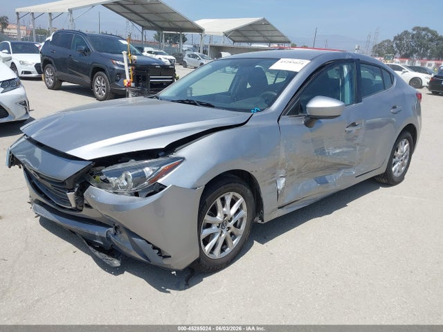 Продажа на аукционе авто 2016 Mazda Mazda3 I Sport, vin: 3MZBM1U77GM251371, номер лота: 45285024