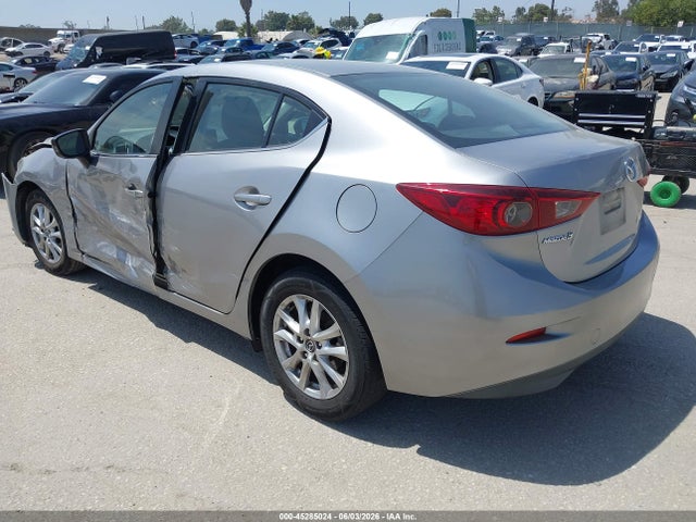 2016 Mazda Mazda3 I Sport მანქანა იყიდება აუქციონზე, vin: 3MZBM1U77GM251371, აუქციონის ნომერი: 45285024
