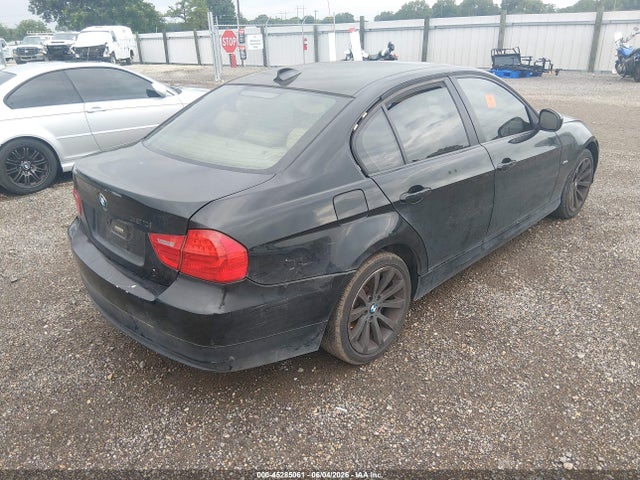 45285061 :رقم المزاد ، WBAPH7C59BE674822 vin ، 2011 Bmw 328i مزاد بيع