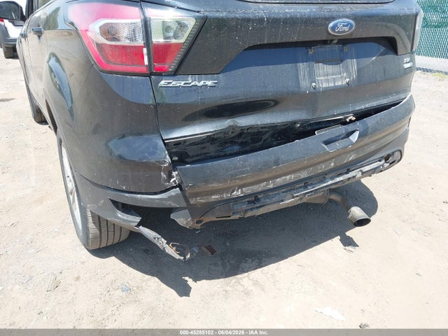 2017 Ford Escape Se მანქანა იყიდება აუქციონზე, vin: 1FMCU9GD9HUC74845, აუქციონის ნომერი: 45285102