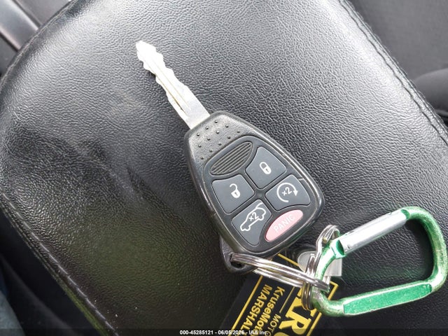 Продаж на аукціоні авто 2013 Chrysler 200 Touring, vin: 1C3CCBBB3DN594823, номер лоту: 45285121