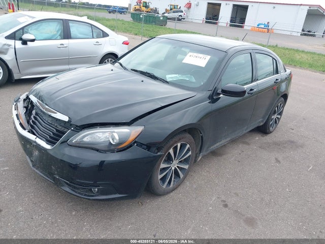 Продаж на аукціоні авто 2013 Chrysler 200 Touring, vin: 1C3CCBBB3DN594823, номер лоту: 45285121