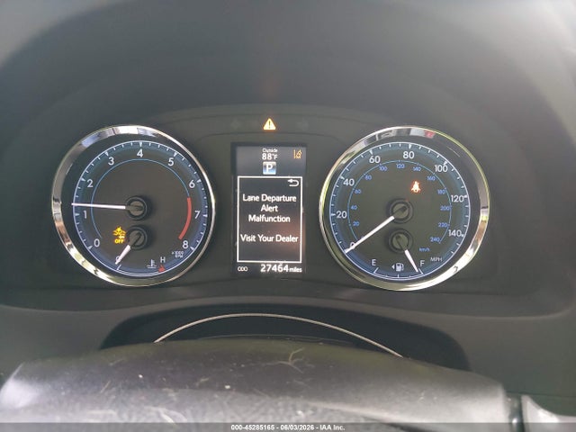 Toyota COROLLA SE 2018 5YFBURHE1JP762794 Image 7