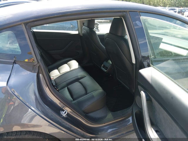 Tesla Model 3 Rear-wheel Drive 2023 5YJ3E1EAXPF648950 Image 8