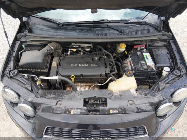 Chevrolet Sonic Lt Auto 2015 1G1JC5SH4F4198801 Image 10