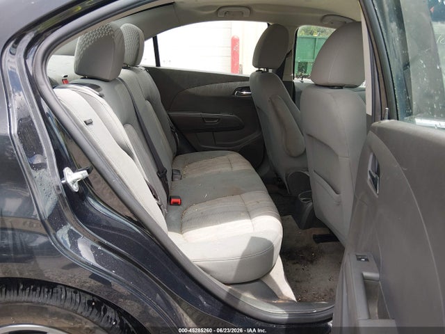 Chevrolet Sonic Lt Auto 2015 1G1JC5SH4F4198801 Image 8