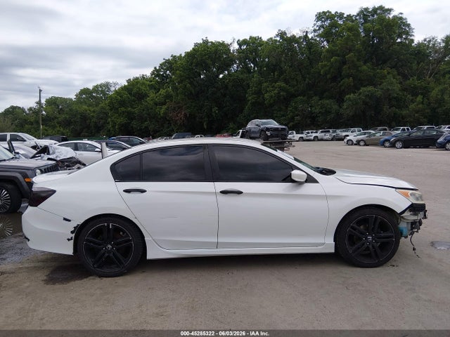 45285322 :رقم المزاد ، 1HGCR2F60HA107955 vin ، 2017 Honda Accord Sport مزاد بيع