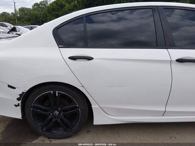 45285322 :رقم المزاد ، 1HGCR2F60HA107955 vin ، 2017 Honda Accord Sport مزاد بيع