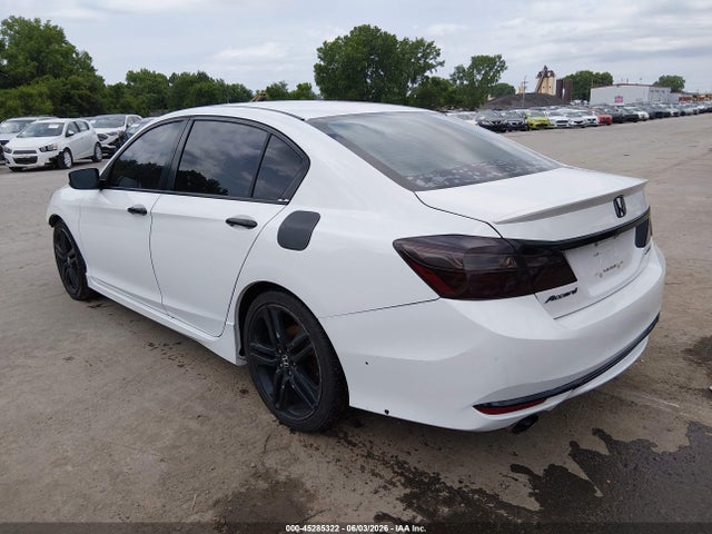 45285322 :رقم المزاد ، 1HGCR2F60HA107955 vin ، 2017 Honda Accord Sport مزاد بيع