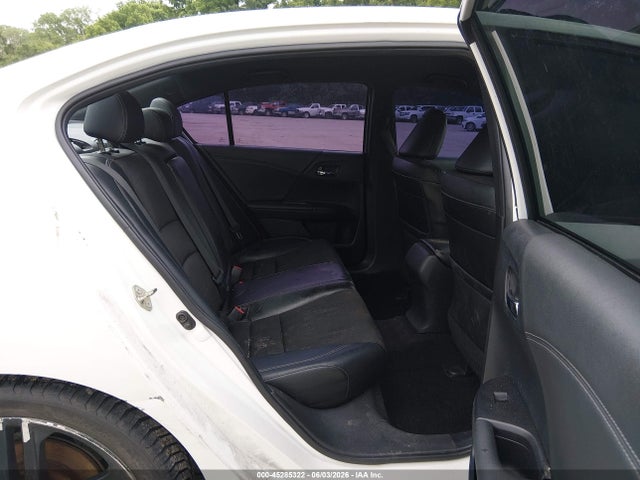 45285322 :رقم المزاد ، 1HGCR2F60HA107955 vin ، 2017 Honda Accord Sport مزاد بيع