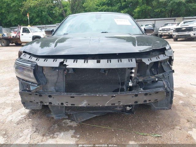 45285431 :رقم المزاد ، 2C3CDXBG4JH273111 vin ، 2018 Dodge Charger Sxt Rwd مزاد بيع