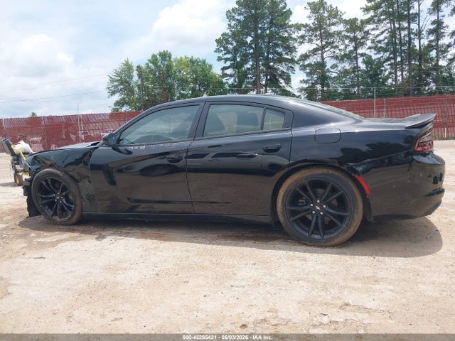 45285431 :رقم المزاد ، 2C3CDXBG4JH273111 vin ، 2018 Dodge Charger Sxt Rwd مزاد بيع