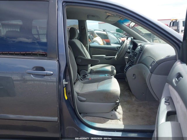 45285471 :رقم المزاد ، 5TDZK23CX7S018077 vin ، 2007 Toyota Sienna Le مزاد بيع