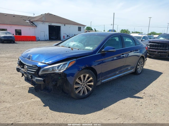 2015 Hyundai Sonata Sport მანქანა იყიდება აუქციონზე, vin: 5NPE34AF8FH211918, აუქციონის ნომერი: 45285562