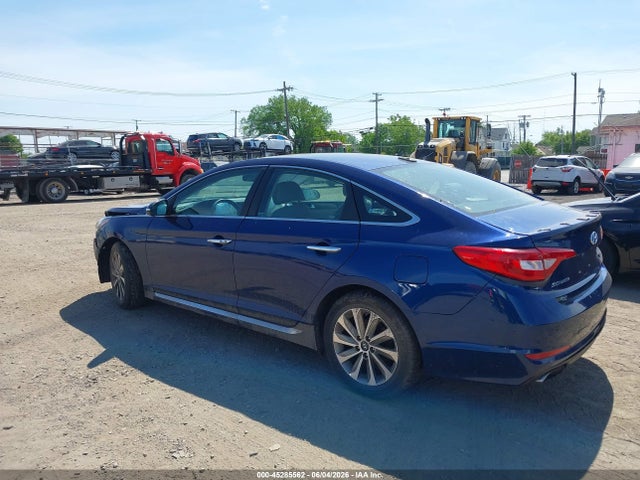 2015 Hyundai Sonata Sport მანქანა იყიდება აუქციონზე, vin: 5NPE34AF8FH211918, აუქციონის ნომერი: 45285562