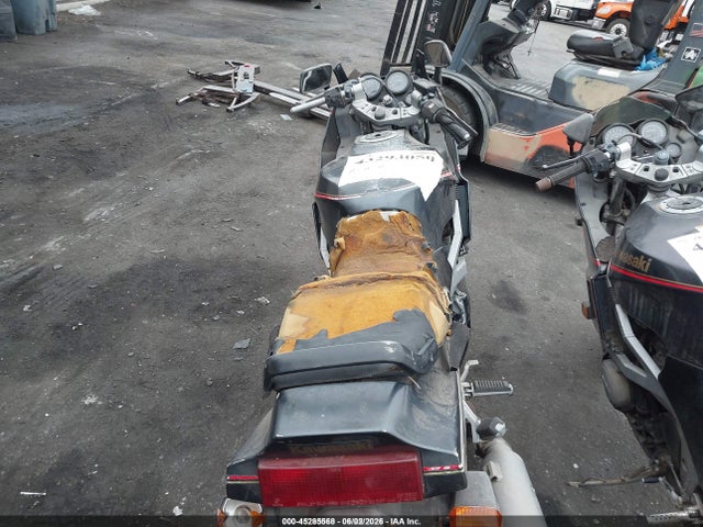 45285568 :رقم المزاد ، JKAZX4B19HA000241 vin ، 1987 Kawasaki Zx600 B مزاد بيع