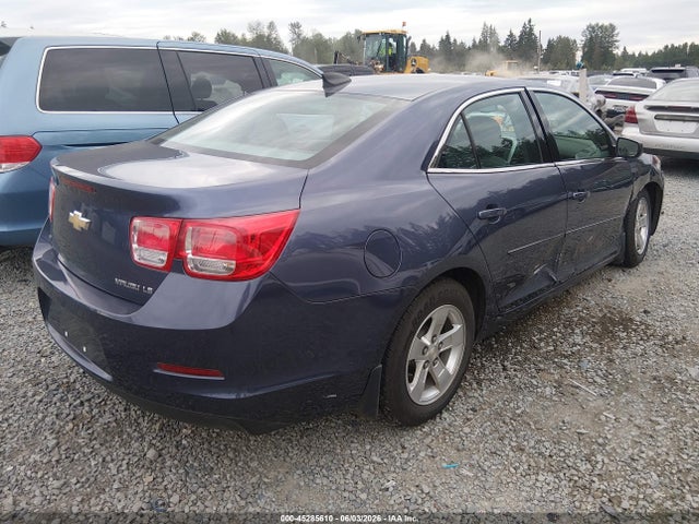 Chevrolet MALIBU LS 2015 1G11B5SL8FF256811 Image 4