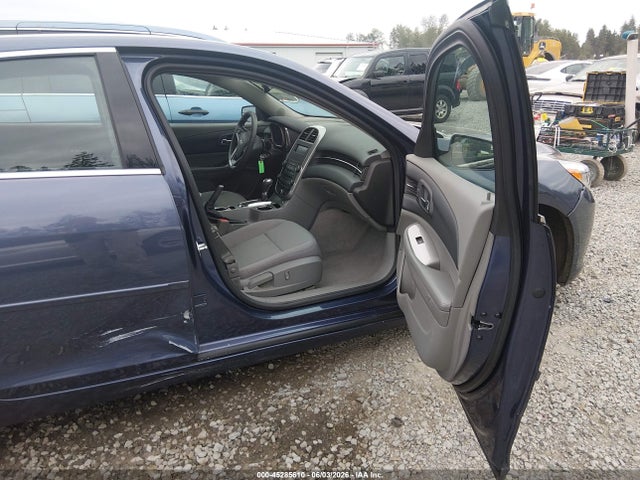 Chevrolet MALIBU LS 2015 1G11B5SL8FF256811 Image 5