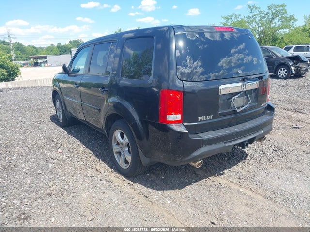 45285756 :رقم المزاد ، 5FNYF4H70FB067332 vin ، 2015 Honda Pilot Ex-l مزاد بيع
