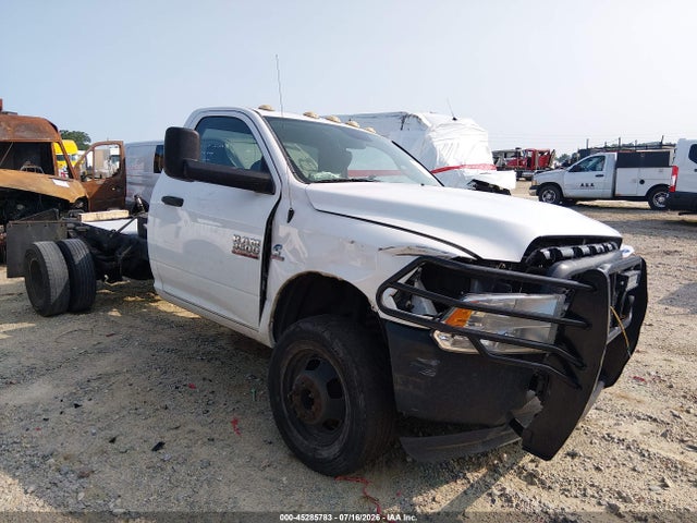 45285783 :رقم المزاد ، 3C7WRSBL7GG123306 vin ، 2016 Ram 3500 مزاد بيع